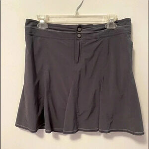 Title 9 Women’s Skort Size 4